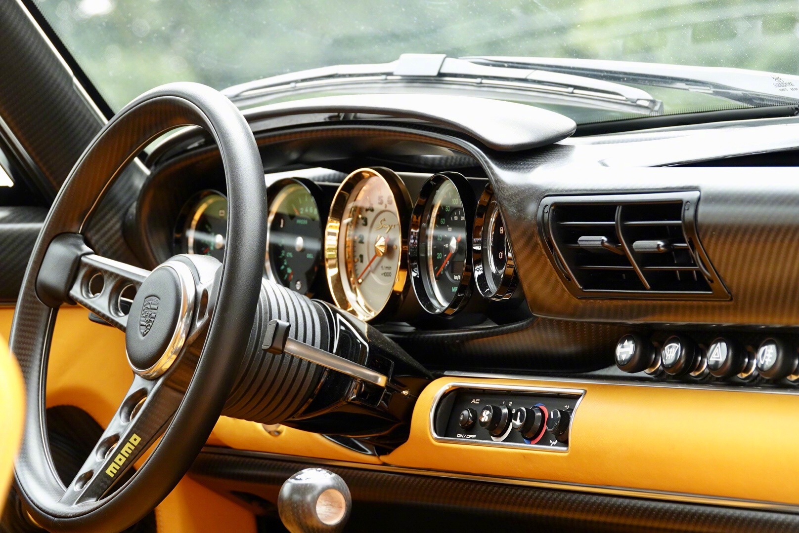 1990年保时捷porsche 911 reimagines by singer