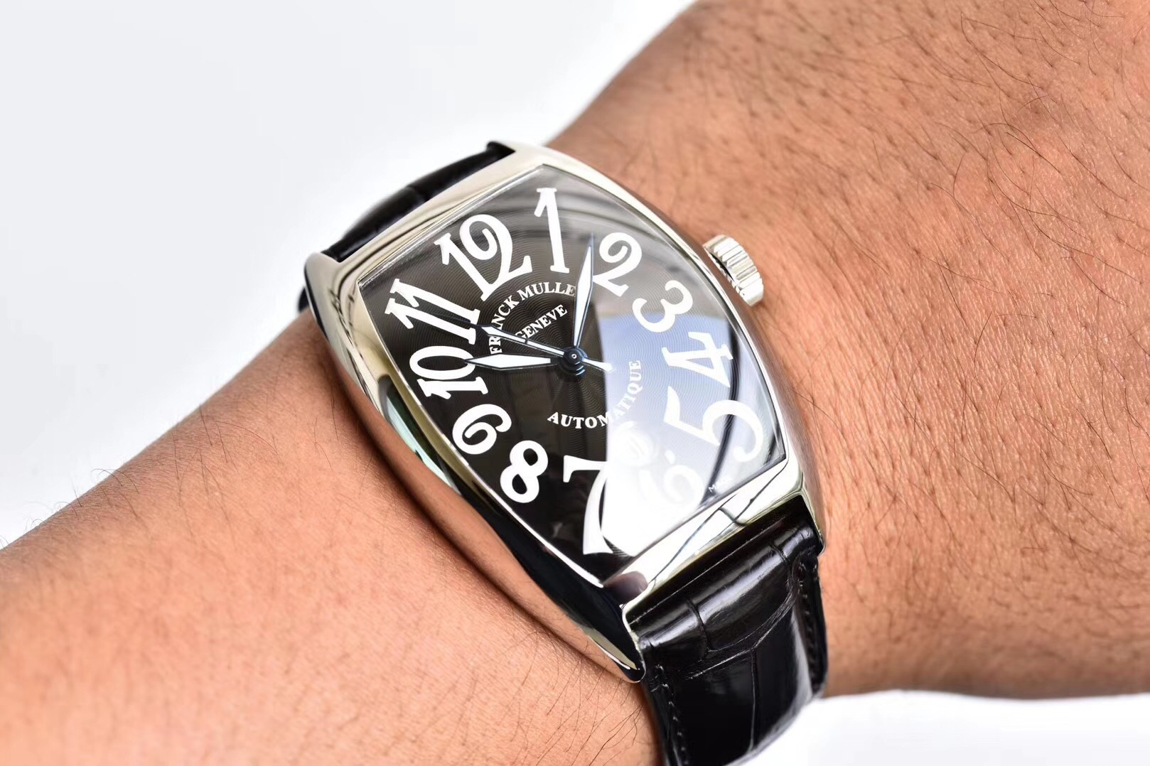 腕表刻度法穆兰8880全新男士商务腕表具有神秘感的梦幻夜光