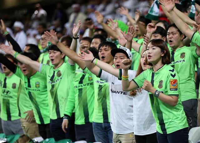 一场3-2将韩国霸主扯下神坛,泰国黑马让亚冠豪强睡不着|武里南联|亚冠