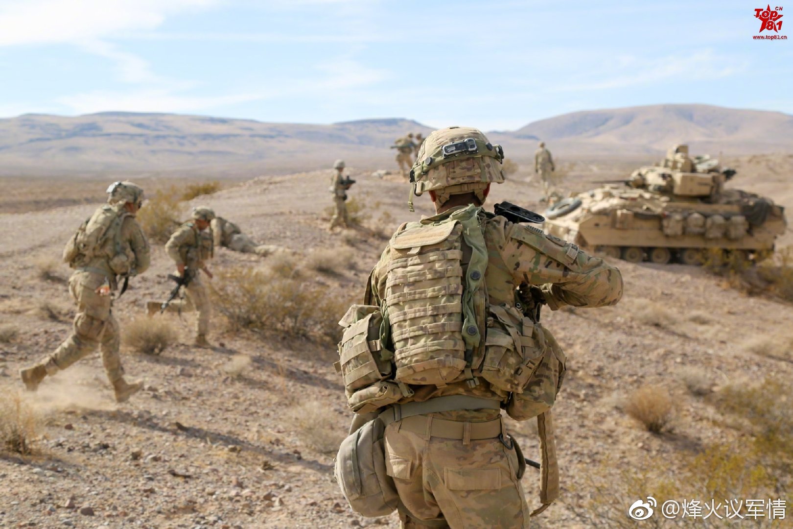 在欧文堡进行演习的美国陆军第4步兵师第3装甲作战小组