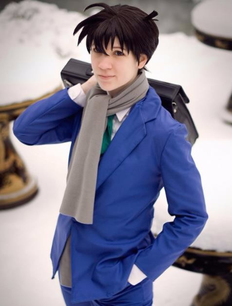 名侦探柯南cosplay,还是熊叔cos的柯南比较帅,小兰不像但好漂亮