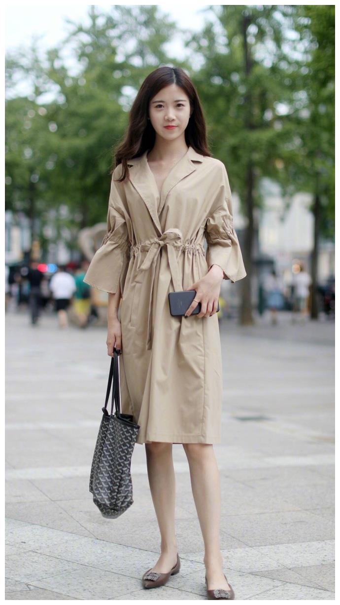 街拍不一样的美女|街拍|美女|模特_新浪新闻