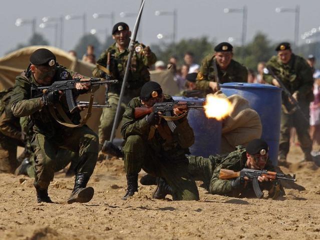 叙俄精锐部队遭不明武装团灭美国耍阴招