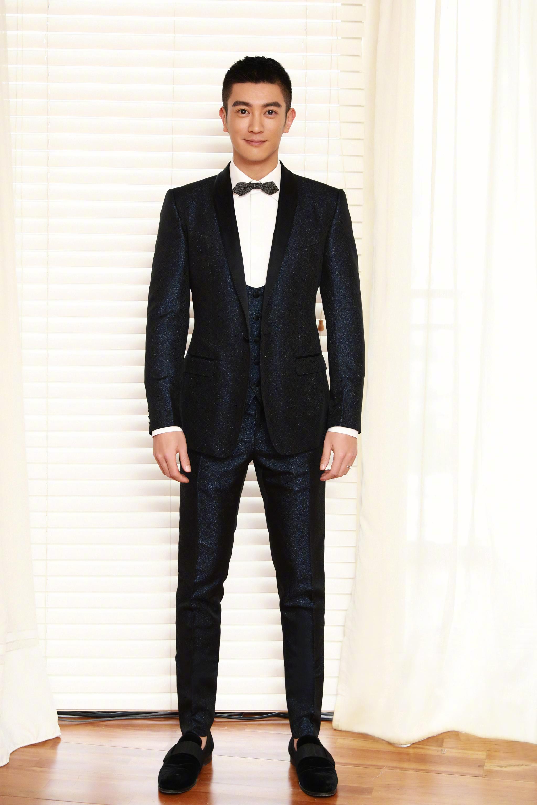 恭喜杜江主演的《红海行动》北京国际电影节获得最佳视觉效果奖