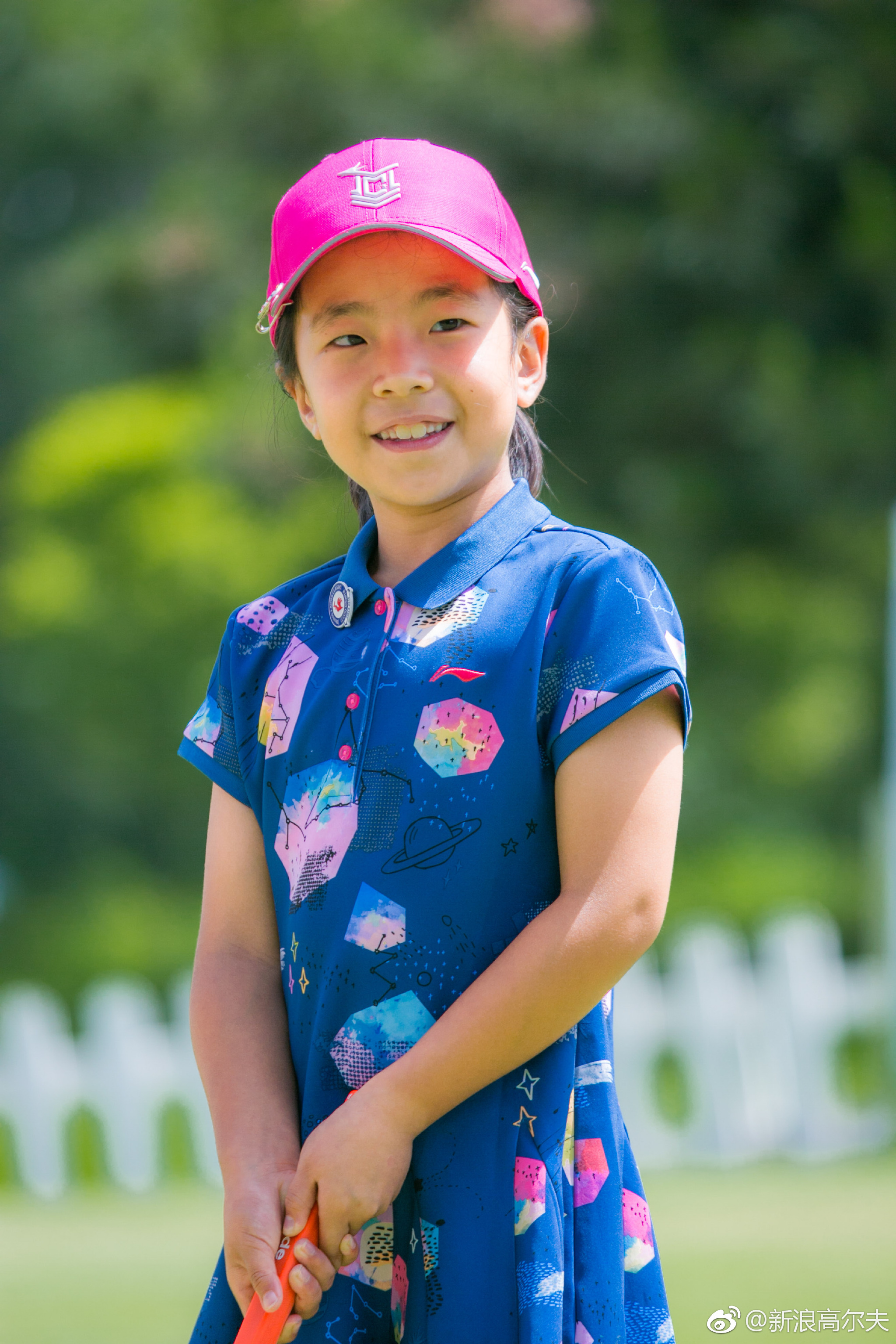 今天带女儿刘宇婕来到 乐卡克北京女子精英赛现场