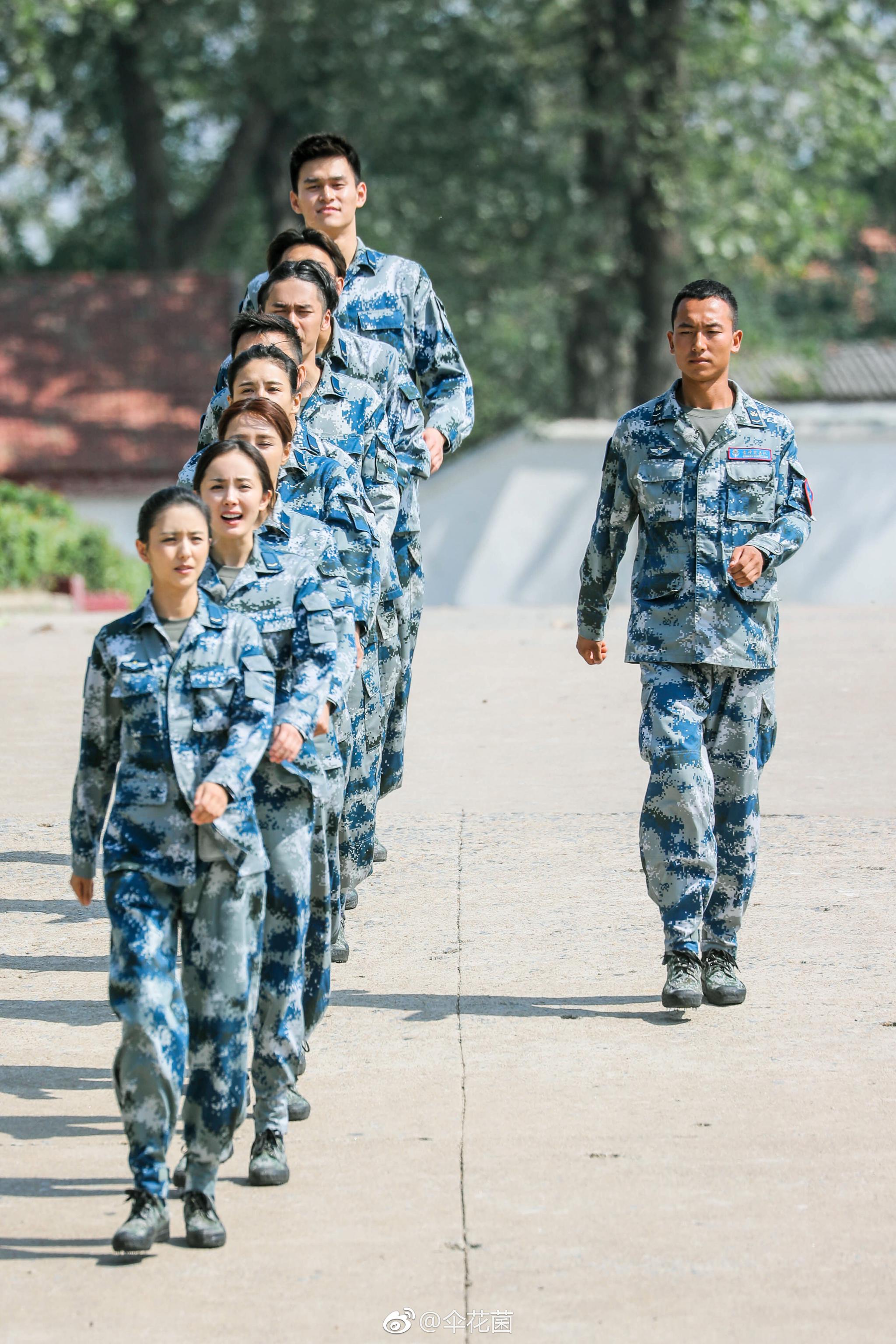 王威开微博了杨幂王威互关