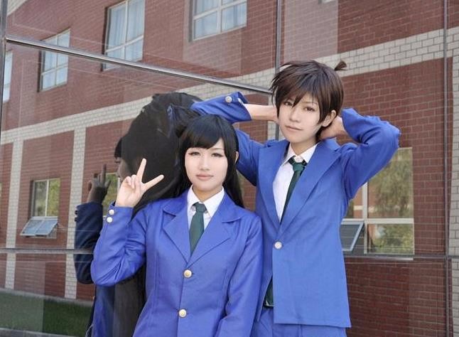 名侦探柯南cosplay,还是熊叔cos的柯南比较帅,小兰不像但好漂亮