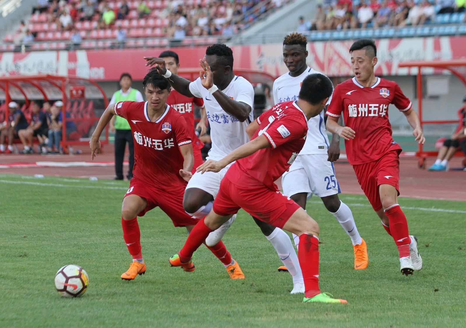 中甲第17轮延边富德收获两连胜,"南北足球之乡德比"延边完胜