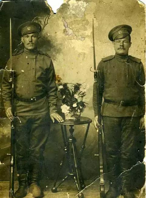 老照片沙皇俄国时期的军人