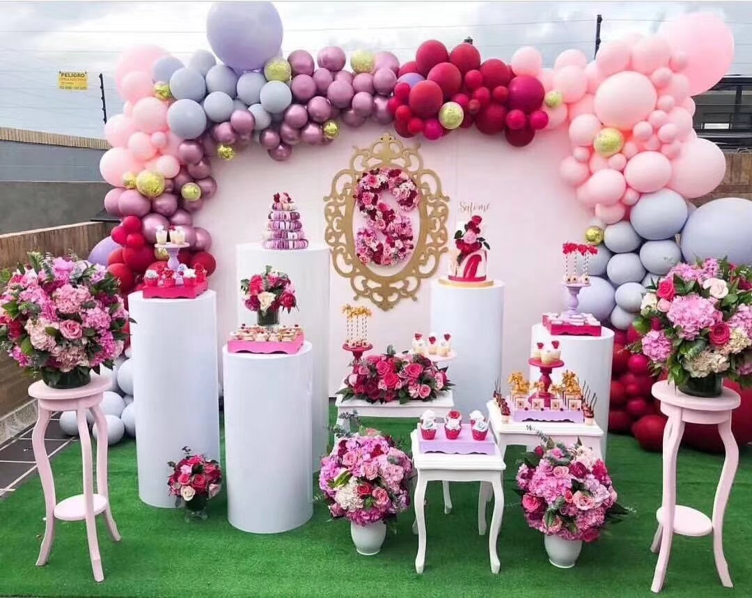 气球布置的婚礼也是亮点