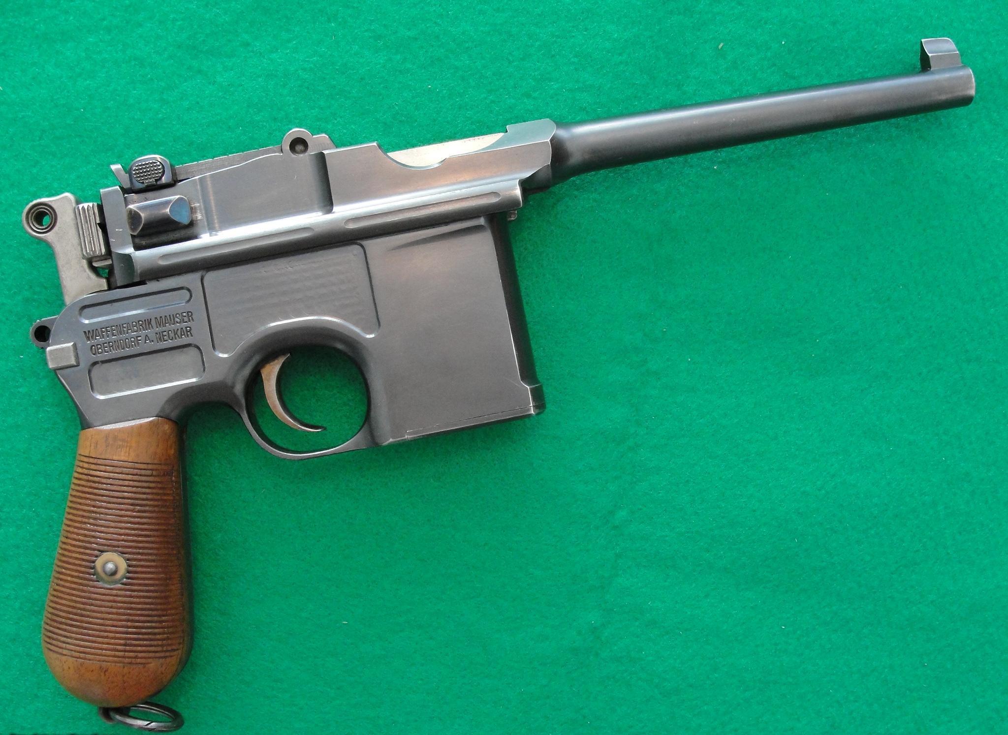 史上最贵"盒子炮"诞生 原来是《星球大战》中韩·索罗配枪