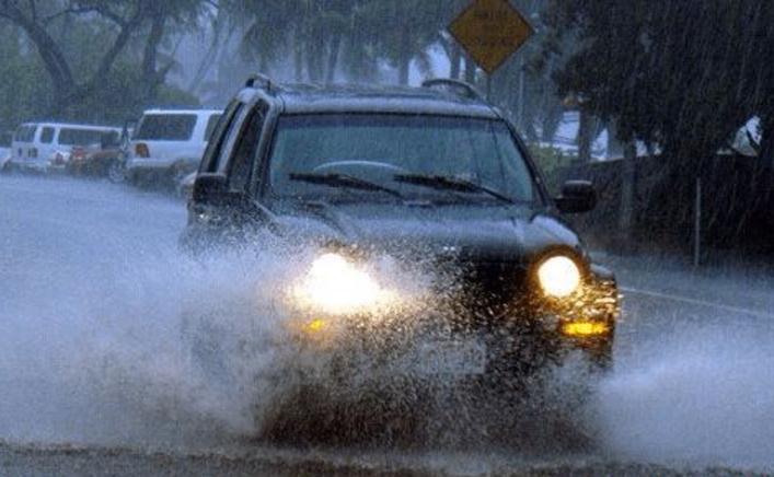 下雨天务必关闭汽车的这个功能否则发动机可能会报废