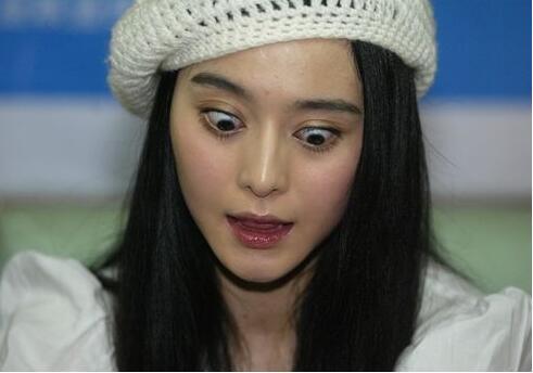 让人尴尬的女明星表情囧照, 尤其是白百何的"捋舌头"!