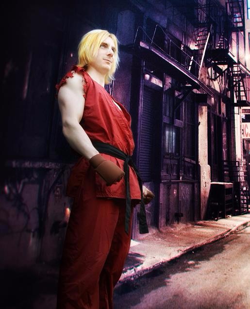 街头霸王cos网友春丽别闹了你是赢不了不知火舞的