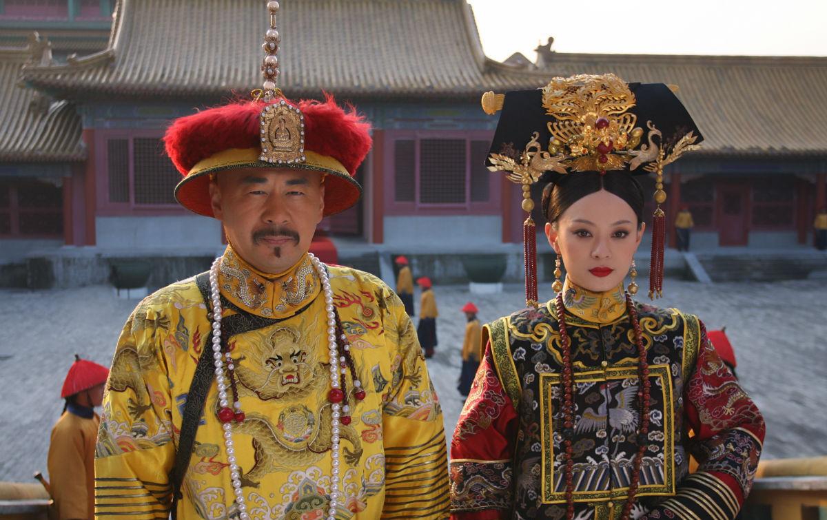 清朝皇帝上朝说汉语还是满话别被影视剧里误导了