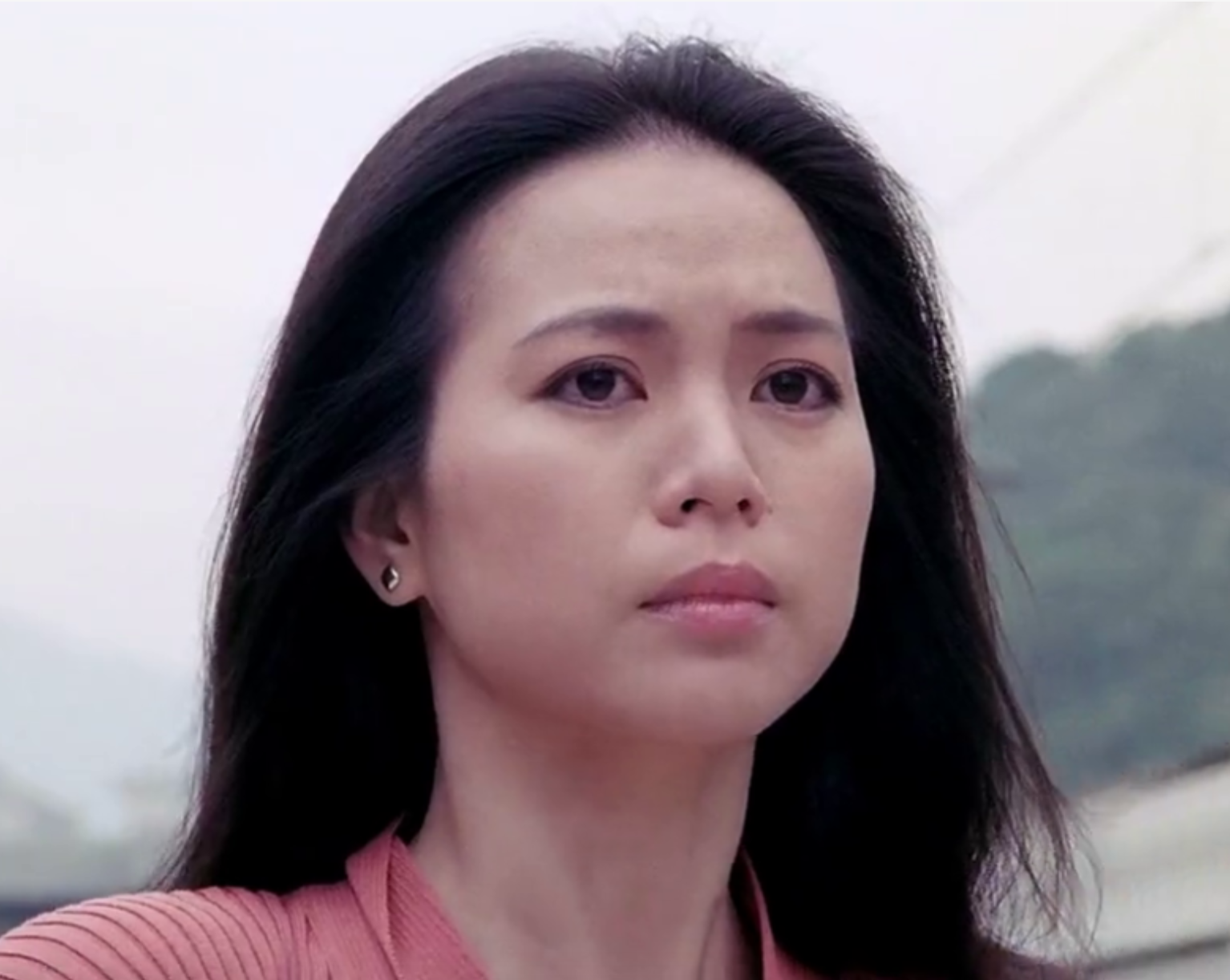 郑文雅在这部作品中的形象照好美