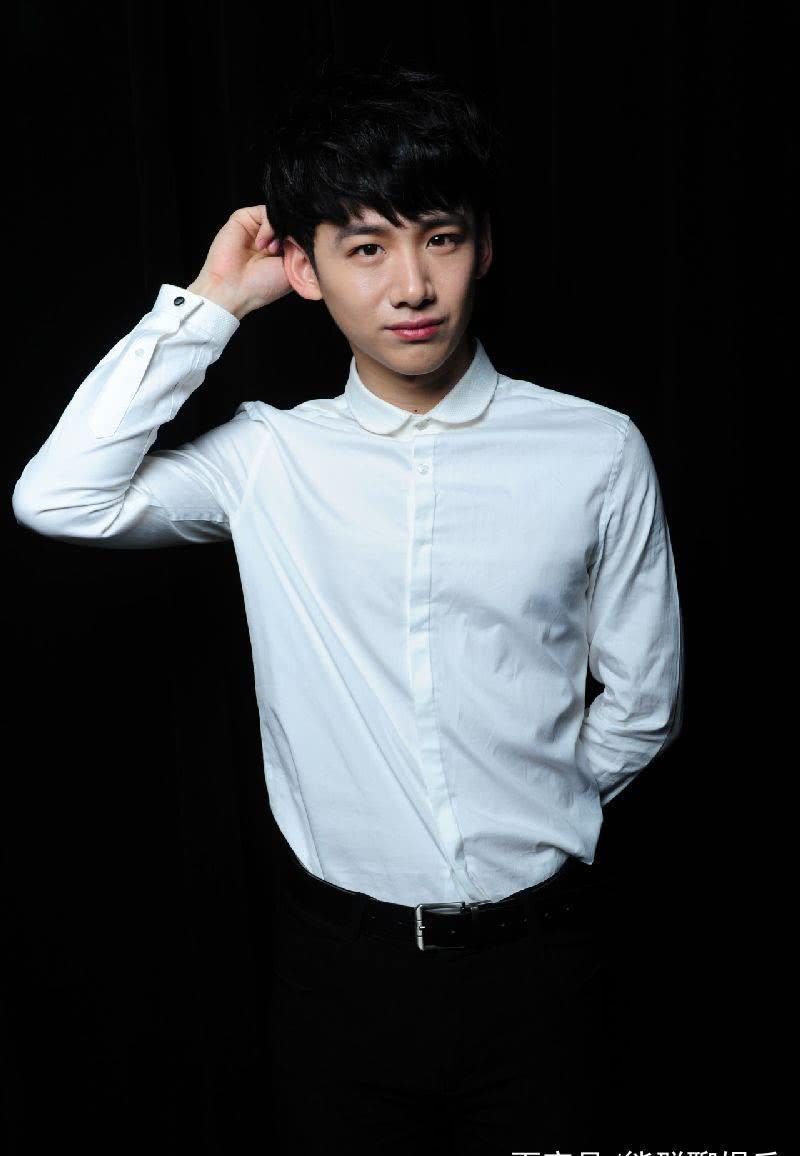 他每次上热门的方式都很奇特,各种造型,笑得肚子疼