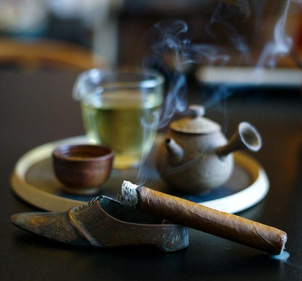 当中国的茶遇到古巴的雪茄会怎样呢