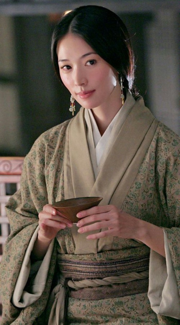 林志玲在电影赤壁中的小乔扮相你给打多少分