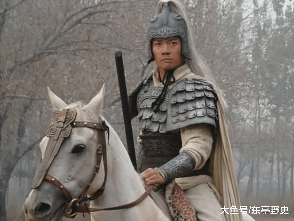 除了赵子龙与薛仁贵之外梁朝也有一位战无不胜的白袍将军