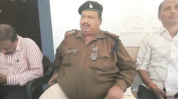 印度警察每年胖死3600人,军中到处大肚腩,民众叹花钱养了猪