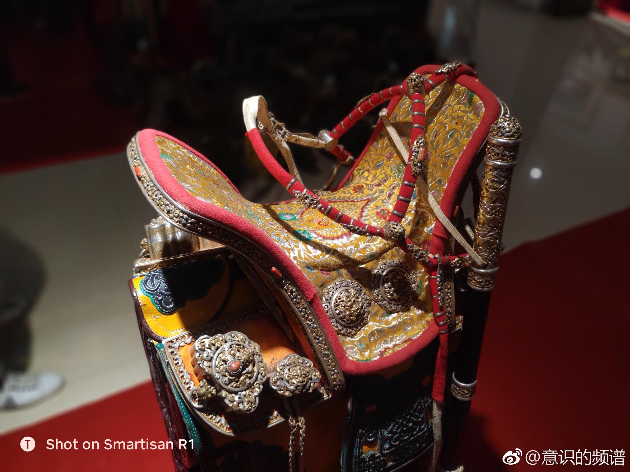 蒙古人的精神摇篮马鞍