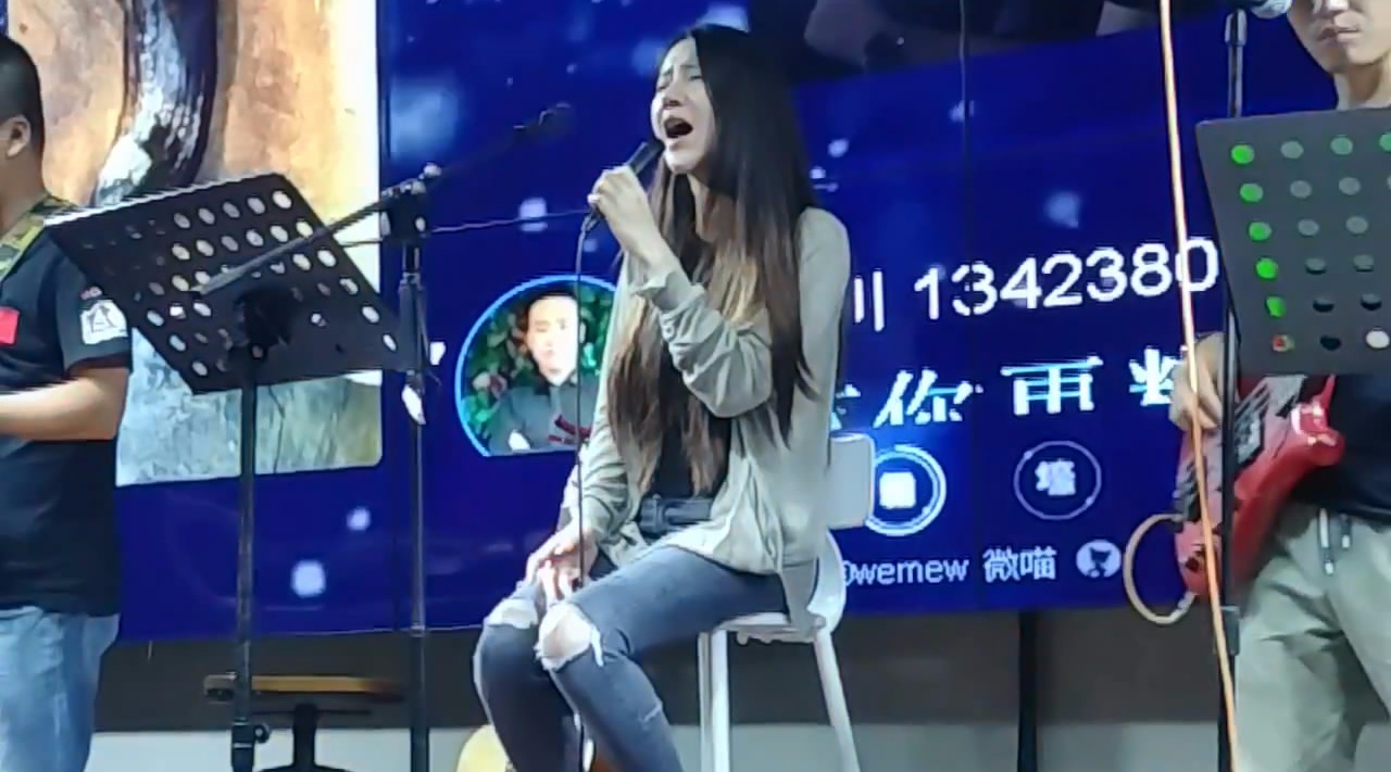 歌手乔安妮一首《有多少爱可以重来》,不一样的感觉,超级好听!