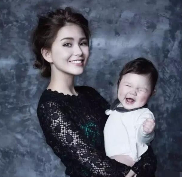 合适!周杰伦二胎"入木三分"-第1张图片-霓裳博客