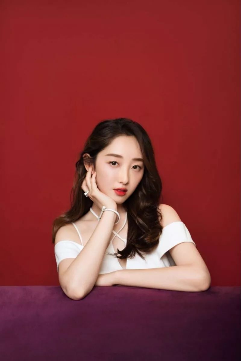 杨幂"诈捐"影响新剧定档?陈赫谢娜合作捞金?