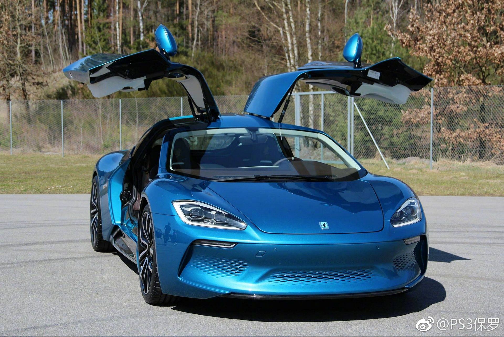 德国isdera重生,电动超跑isdera commendatore gt 全球首发_新浪看点