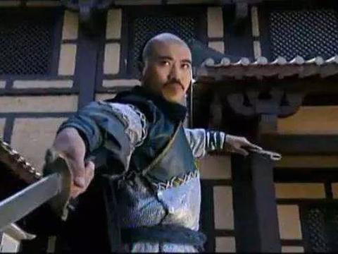金庸笔下十大神剑,此人独占三把,其中一把造就了一位绝顶高手!|金庸|软剑|神剑_新浪新闻