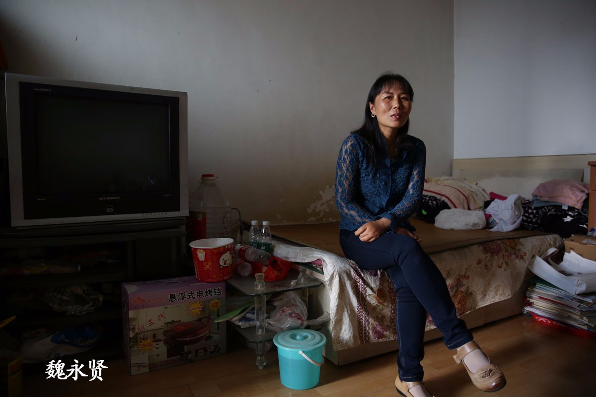 村姑的情怀:打工妹爱写诗生活最难也不放弃