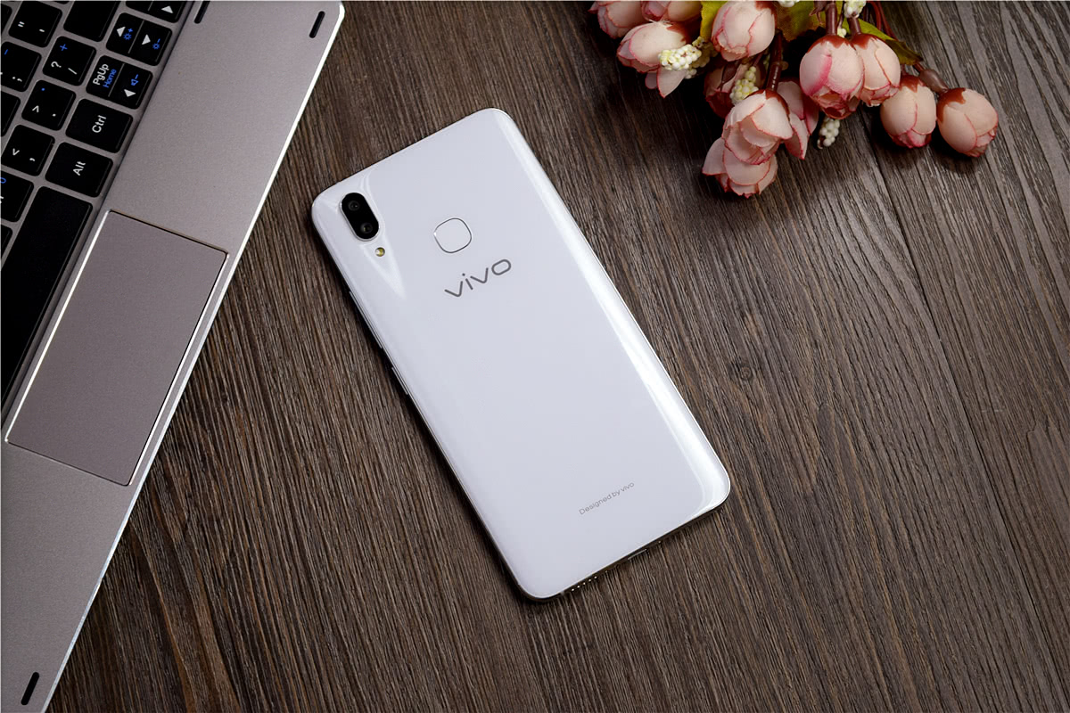 颜值再升级,人工智能加持:vivo x21是否还值得购买?