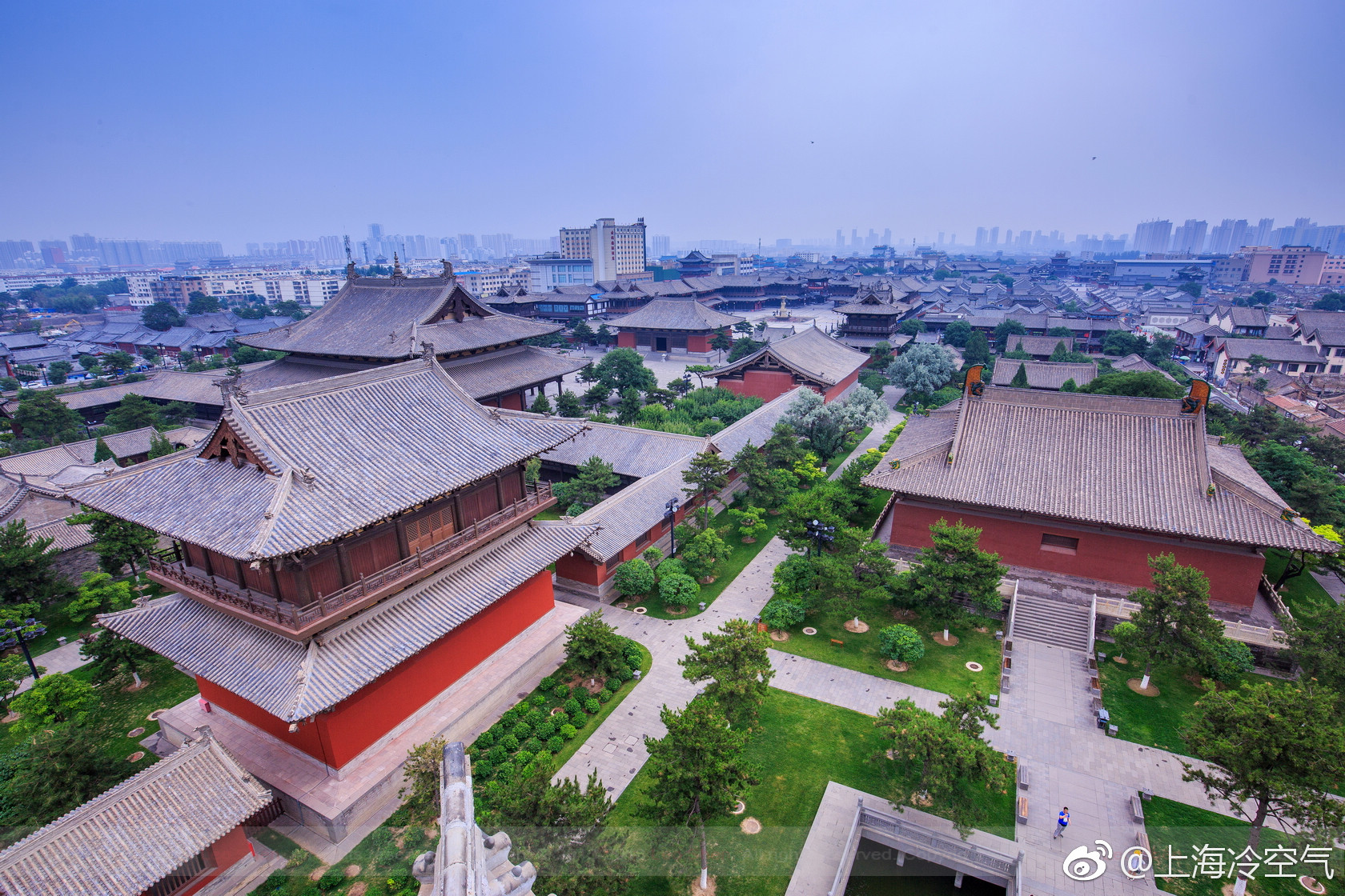 著名的遼金古剎大同華嚴寺