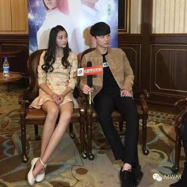 关晓彤的造型师该不会是喜欢鹿晗吧?