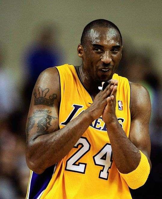 脑洞大开:如果在球场上对面是你的偶像,你会如何喷垃圾话!