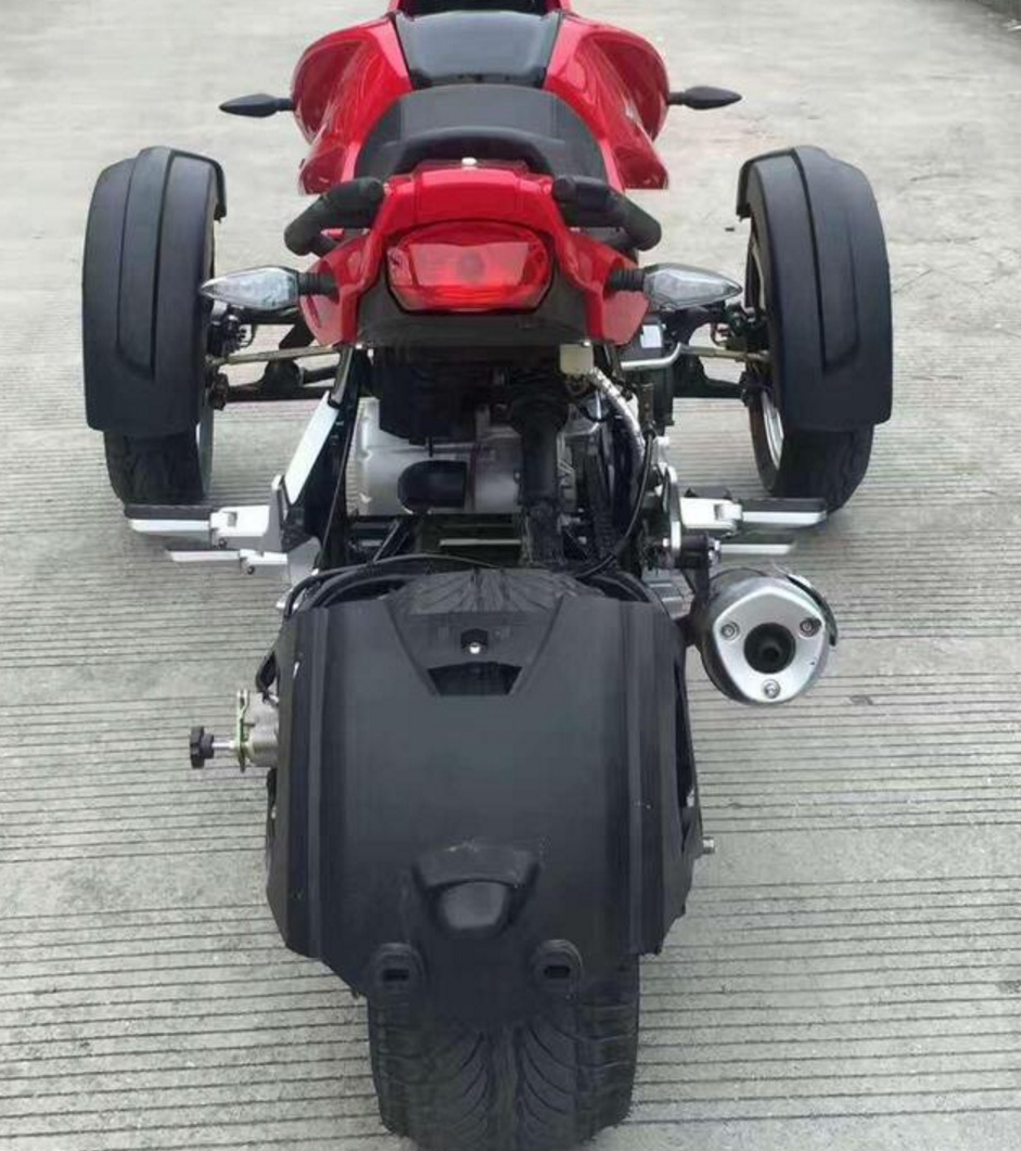 吉利200倒三轮!-新浪汽车