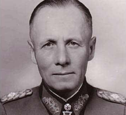 当天夜里,尼姆和奥康纳也觉察出自己的情况岌岌可危,于是决定从指挥部