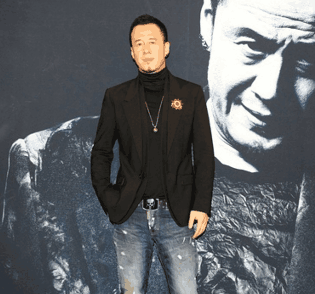 杨坤,歌手,演员,音乐制作人.代表作《无所谓》《那一天》等.