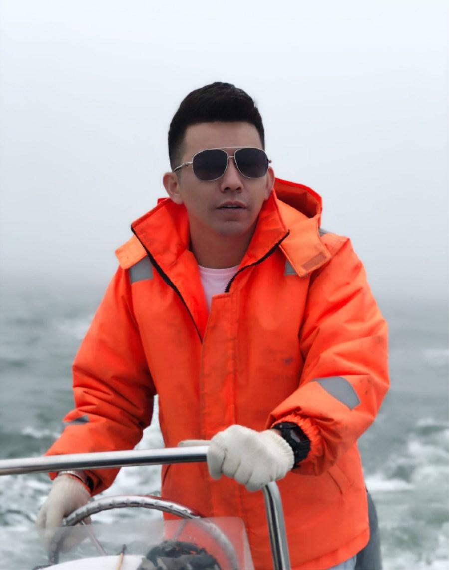 yy舞帝利哥给高考学生送祝福获百度贴吧全服弹窗,传递正能量