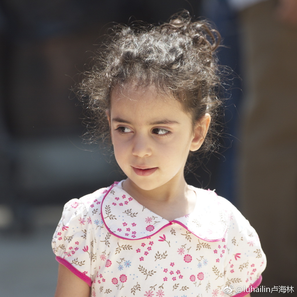 伊朗小朋友六一儿童节快乐