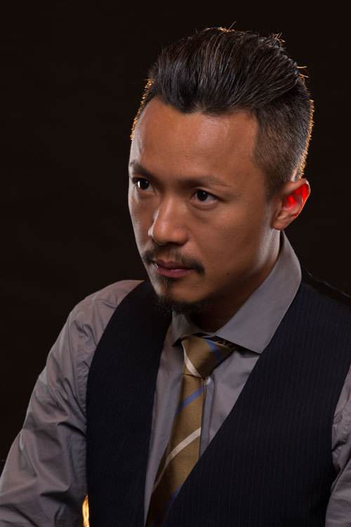 出道就是男主,落魄时卖保险,40岁复出跑龙套,成吴奇隆至交好友