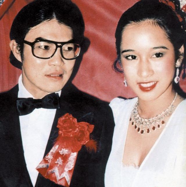 60岁最美丽港姐朱玲玲美貌气质不减当年两度嫁富豪传奇大半生