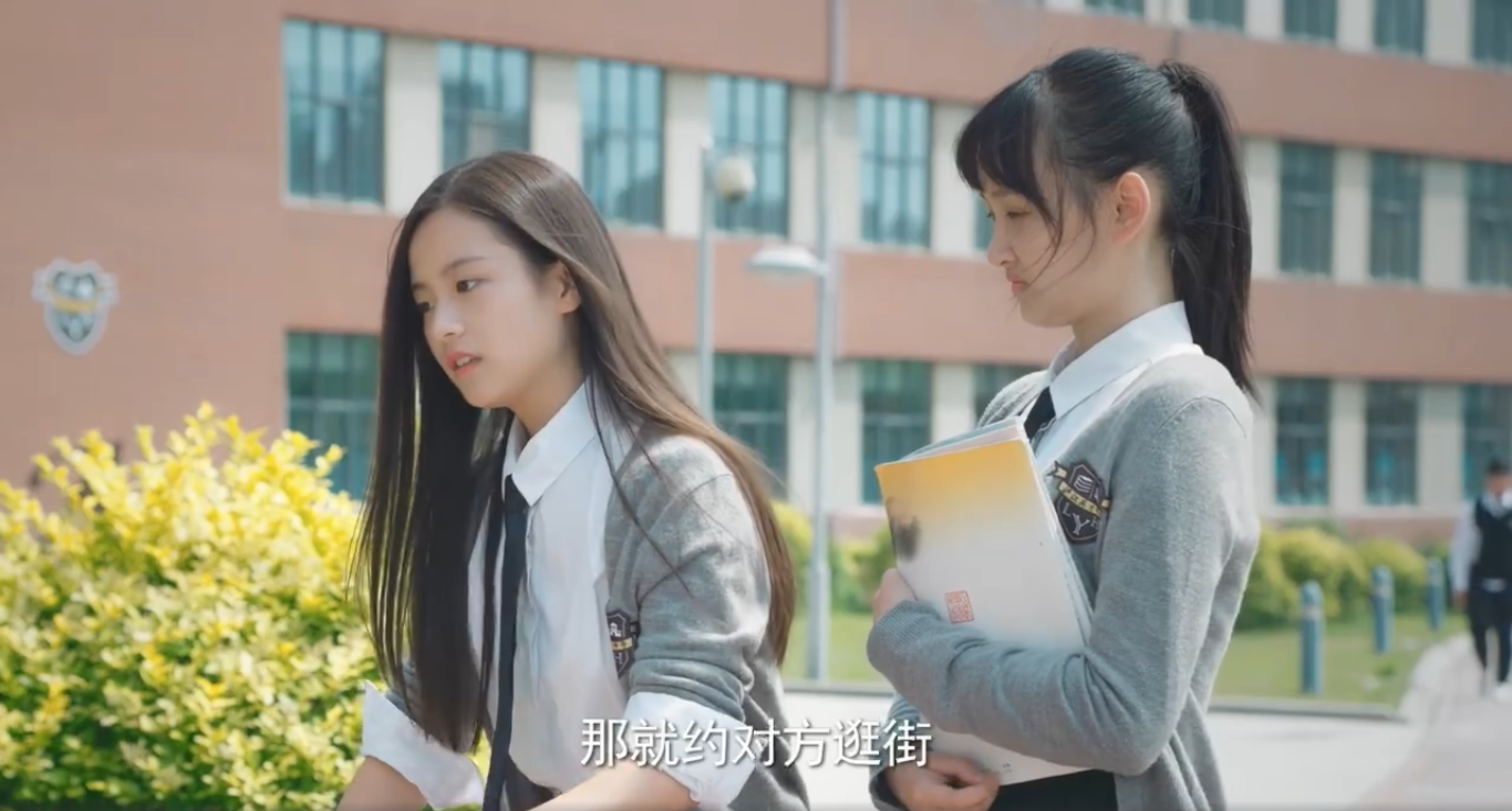 丢疯子作品《同学两亿岁》荣获风云榜,网友失望称:居然停更了