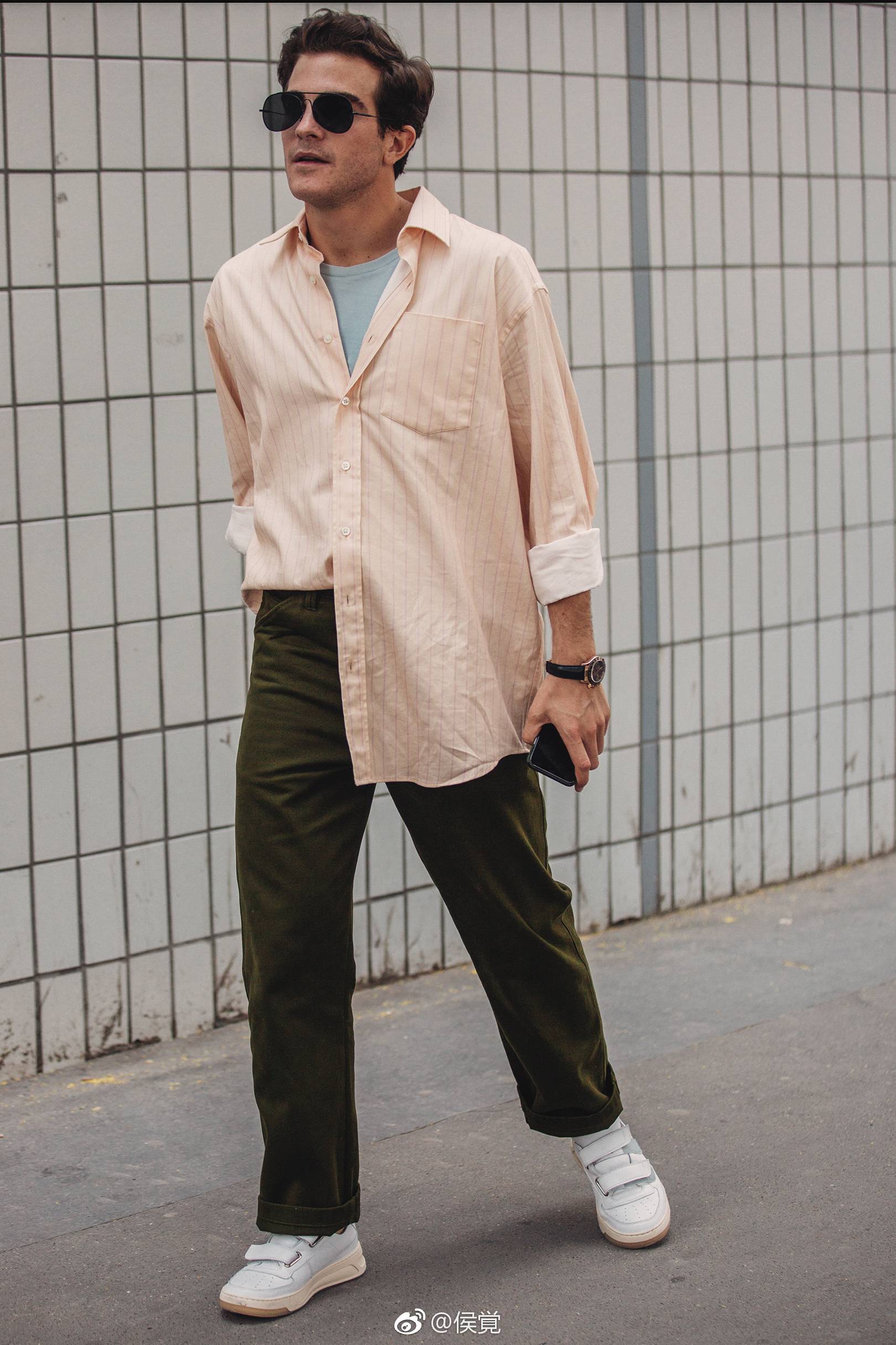 巴黎街头的时尚穿搭功力