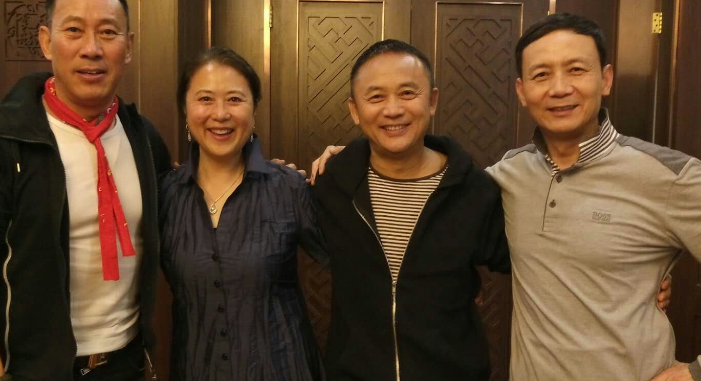 《武林外传》导演尚敬现身同学聚会,网友:续集杀青了没?