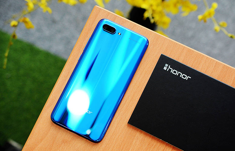 骁龙660 flyme7 小圆圈,售价2499,网友:给个不选荣耀10的理由