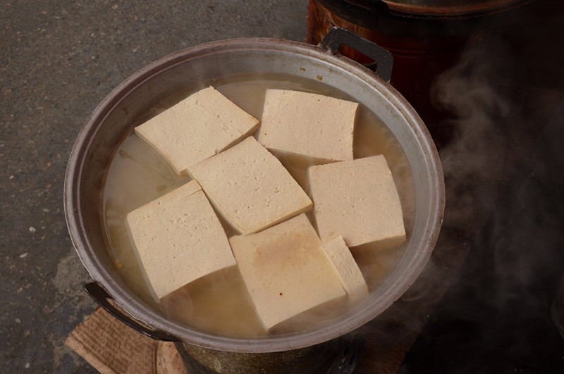 山区农家豆腐干 舌尖上的"软黄金"