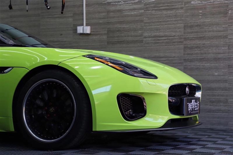 捷豹f-type超亮嫩芽绿