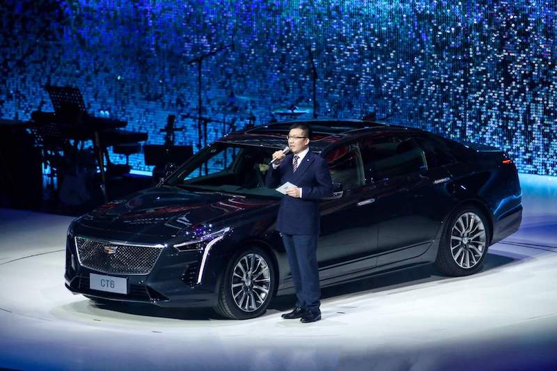 凯迪拉克新CT6全球同步上市，高端气场海底气十足，重新定义豪华新高度